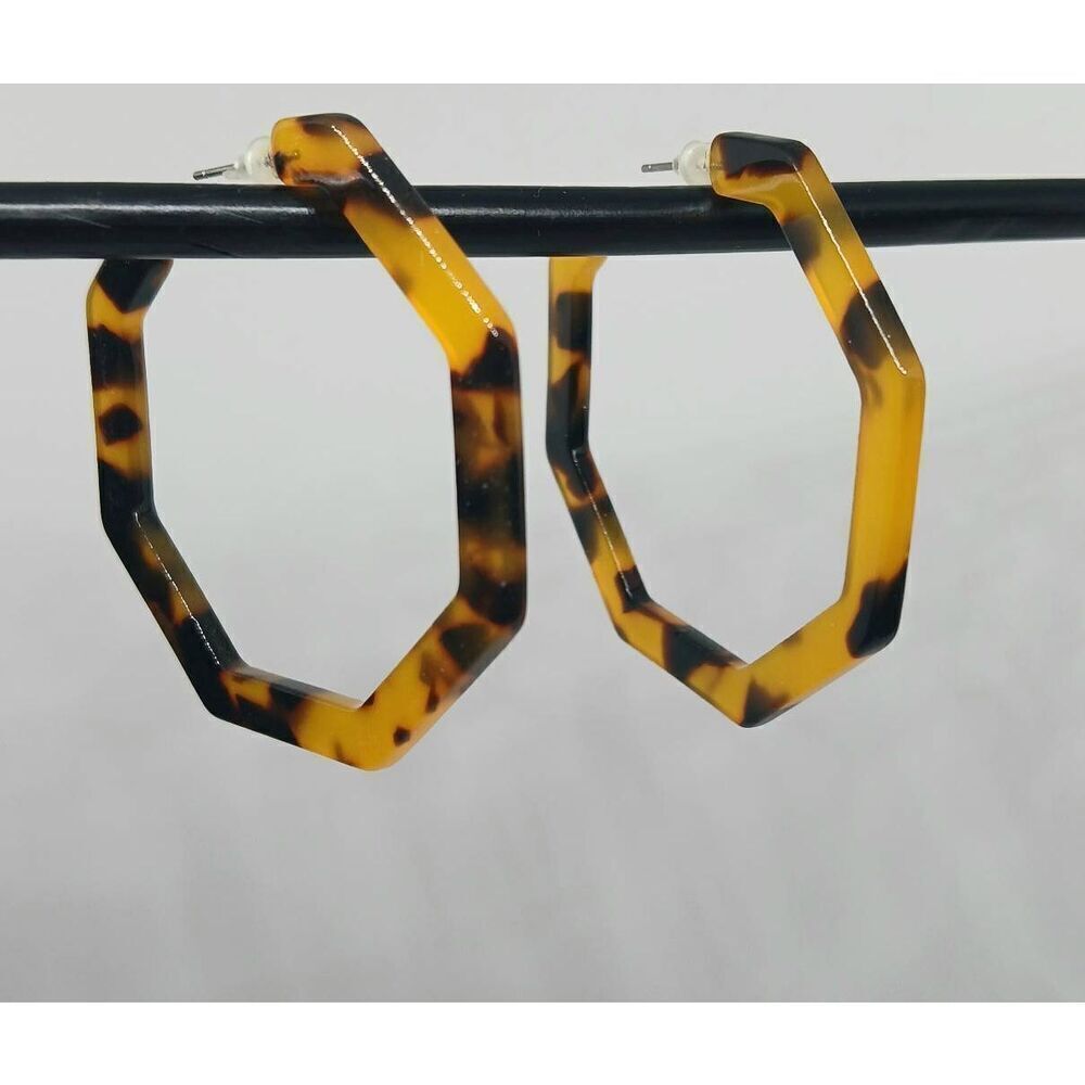 Fashion earrings